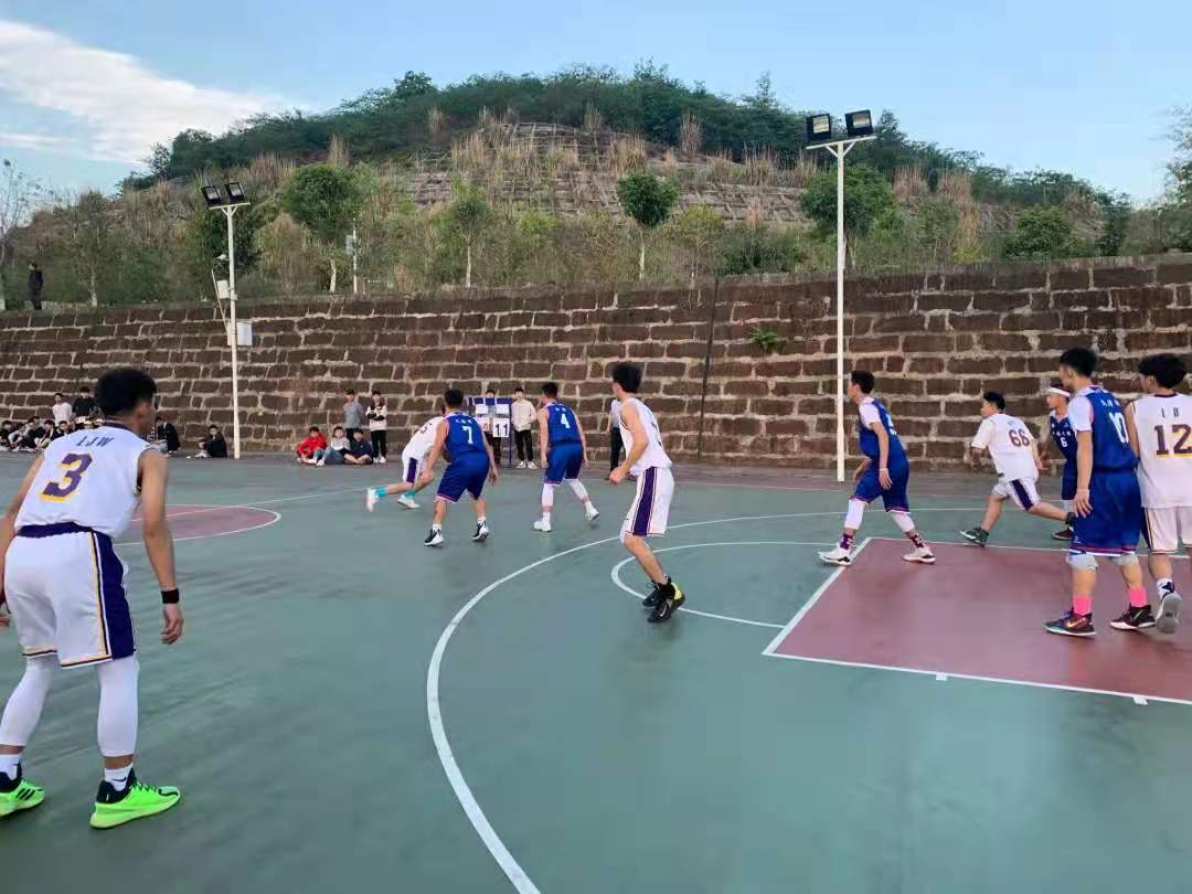 1-210526135452R6.jpg