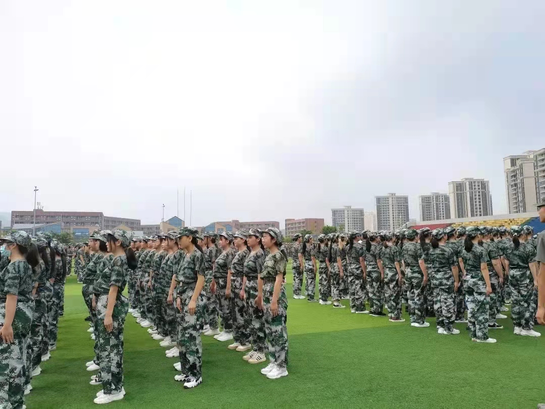 1-211012225FB56.jpg