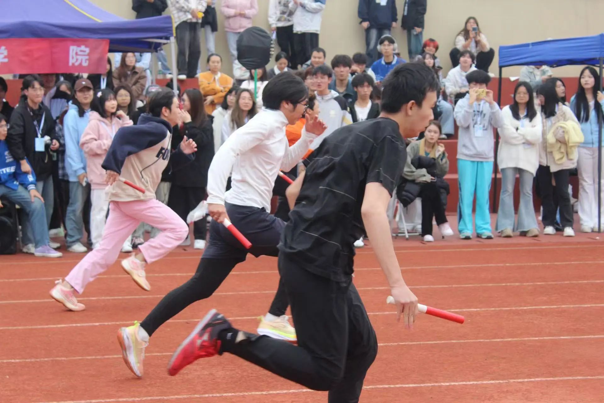 1-2411151H052139.jpg